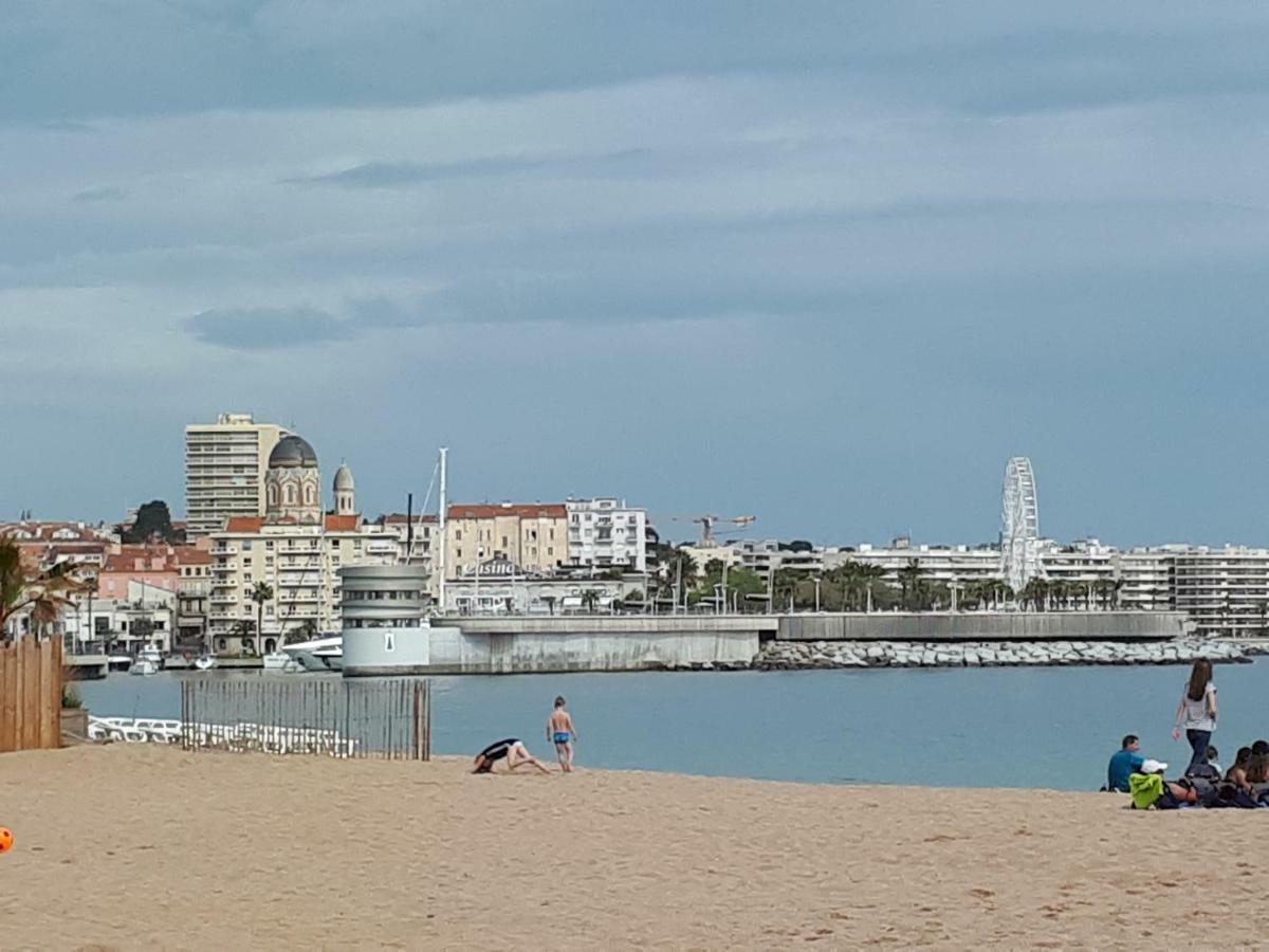 Duplex, Vue Panoramique Sur La Mediterranee, Piscine, Garage Saint-Raphaël Buitenkant foto